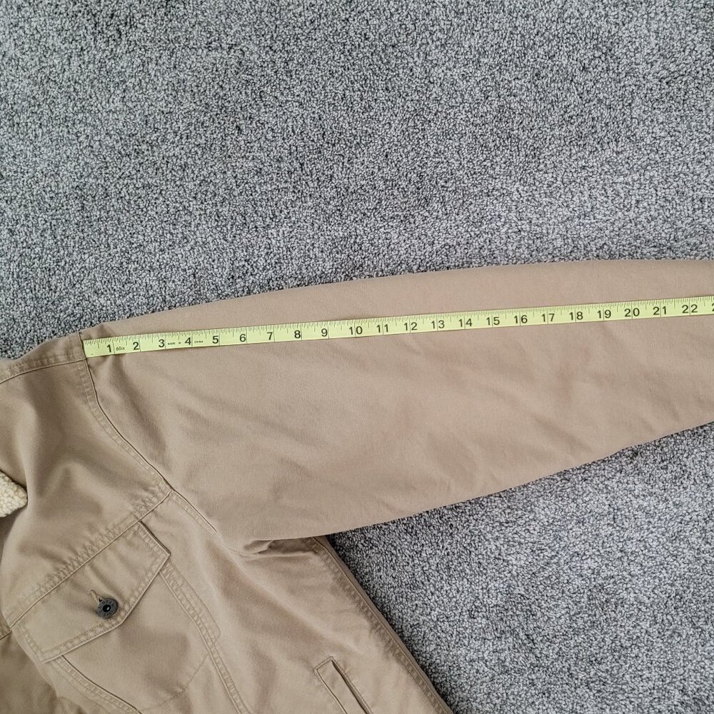 Men's L.L. Bean khaki Sherpa Lined Button Down Jacket Large - Picture 8 of 10